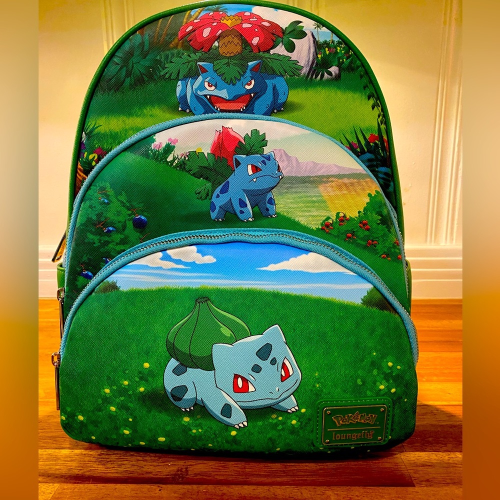 Loungefly Bulbasaur Evolutions Mini Backpack
